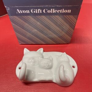 VTG 80s Avon Ceramic Whimsical Kittens Cats Tails Wall Hooks Keys Jewelry MCM